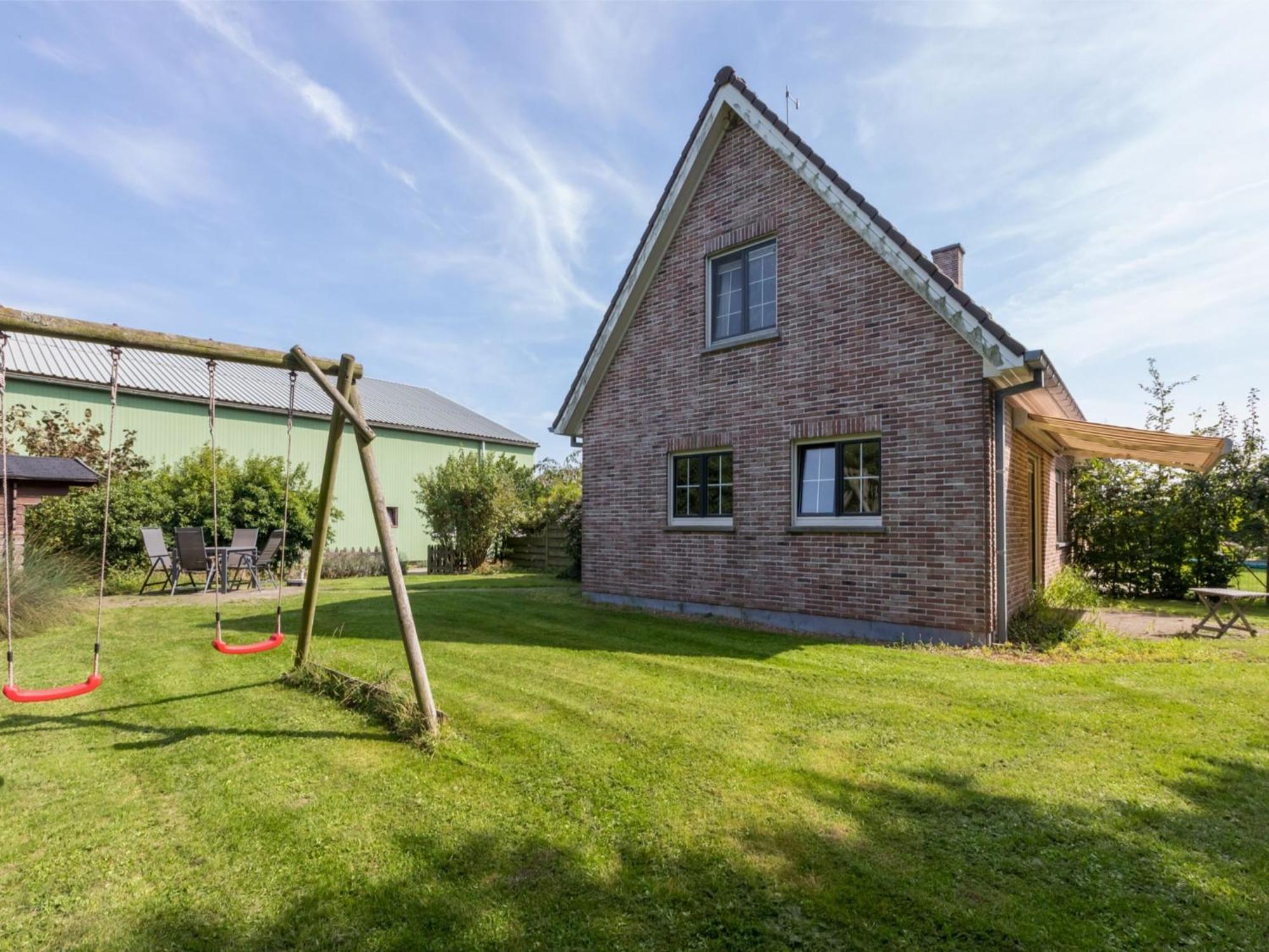 Semi Detached House In About 800 Meters From The Holiday home Vrouwenpolder