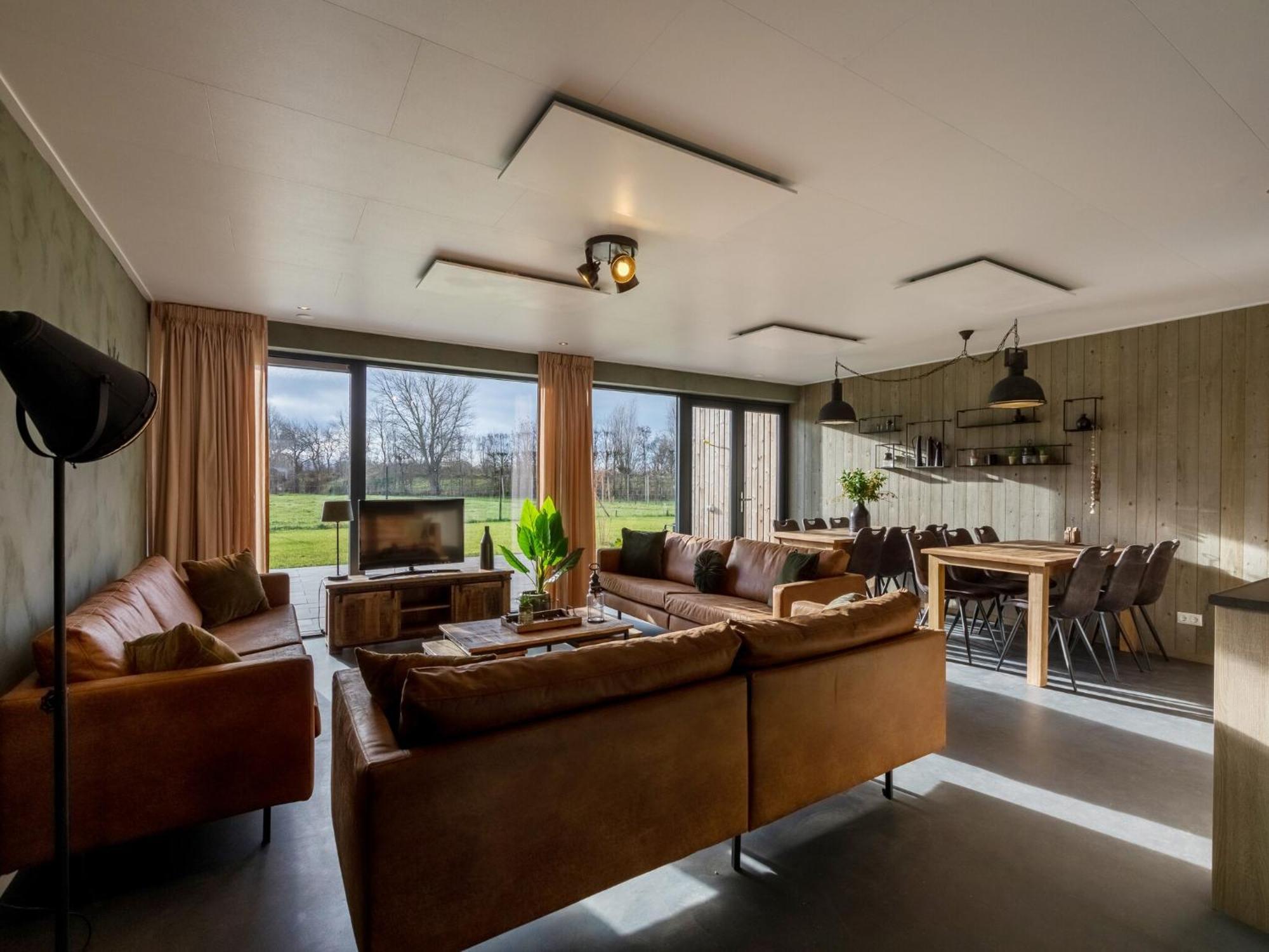 Semi Detached House In About 800 Meters From The Holiday home Vrouwenpolder